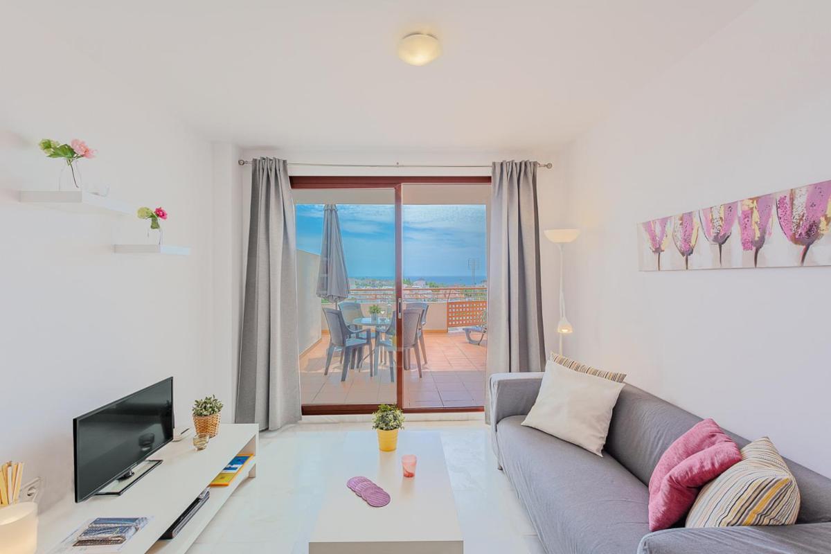 Andaluz Apartments Mar De Nerja Exterior photo